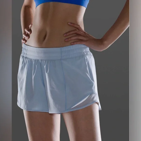 Lululemon Hotty Hot Short 4" Daydream Light Blue Women’s Size 4 - Picture 2 of 12